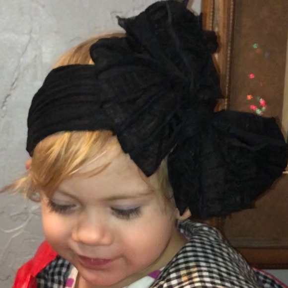 Messy Bows! - Picture 4 of 6